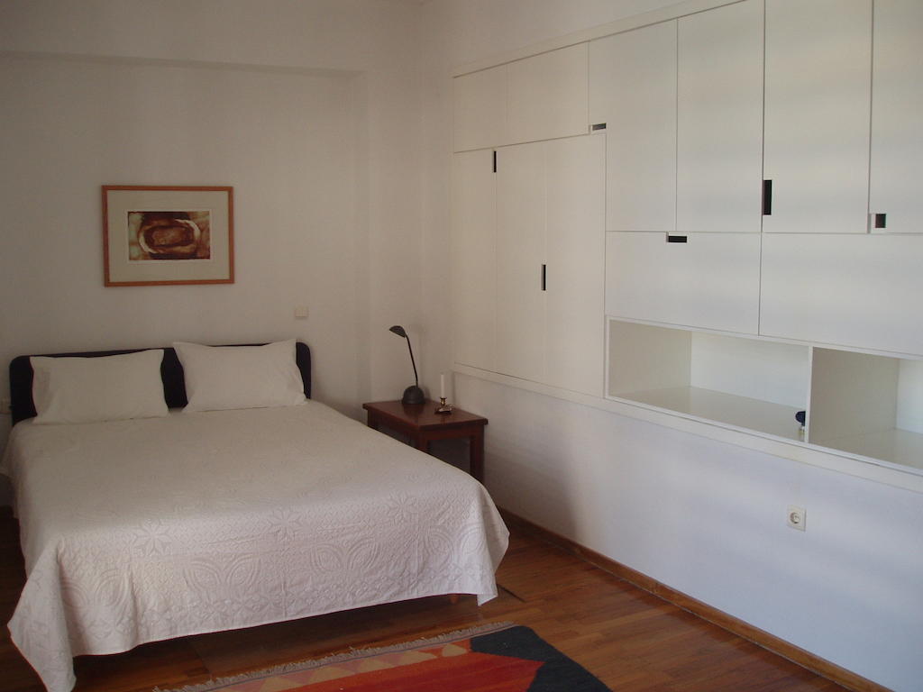 Τhe White Houses Makrýgialos Værelse billede