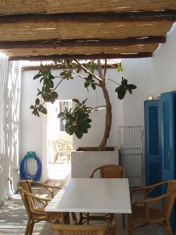 Τhe White Houses Makrýgialos Værelse billede