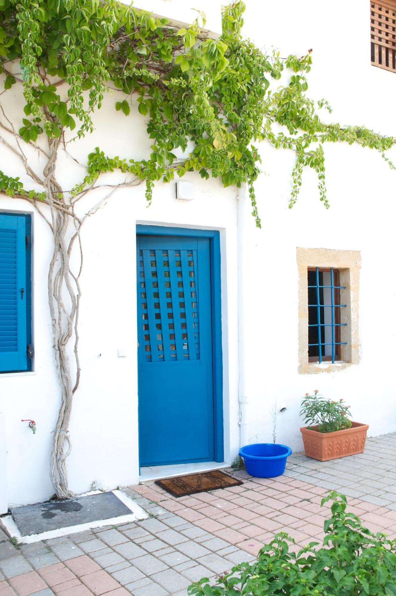 Τhe White Houses Makrýgialos Eksteriør billede
